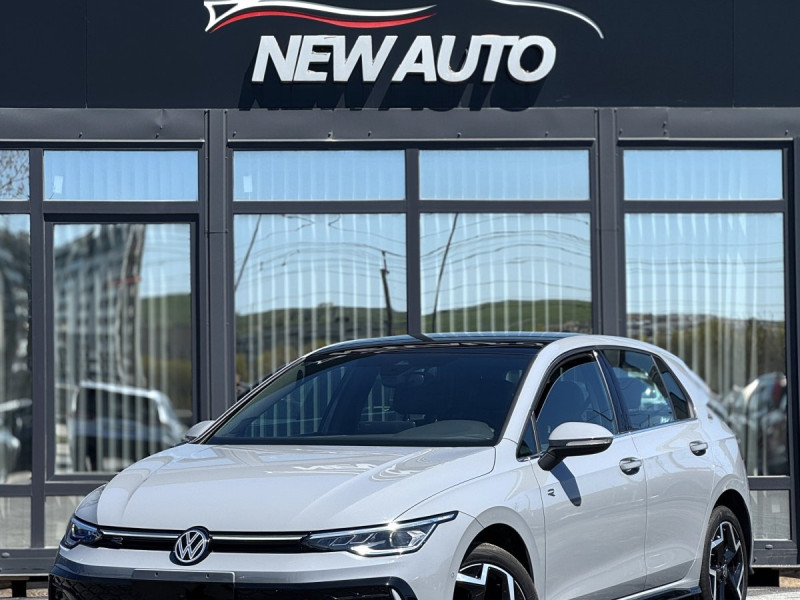 Volkswagen Golf VIII Рестайлинг 1.5 AMT (160 л.с.) (R-Line)