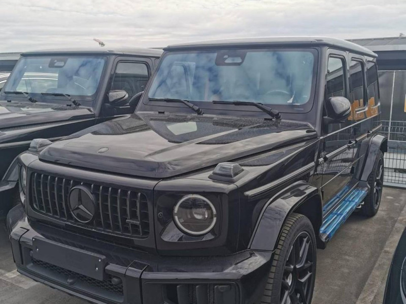 Mercedes-Benz G-Класс AMG II (W465) Рестайлинг 63 AMG 4.0 AT (585 л.с.) 4WD (AMG G 63)