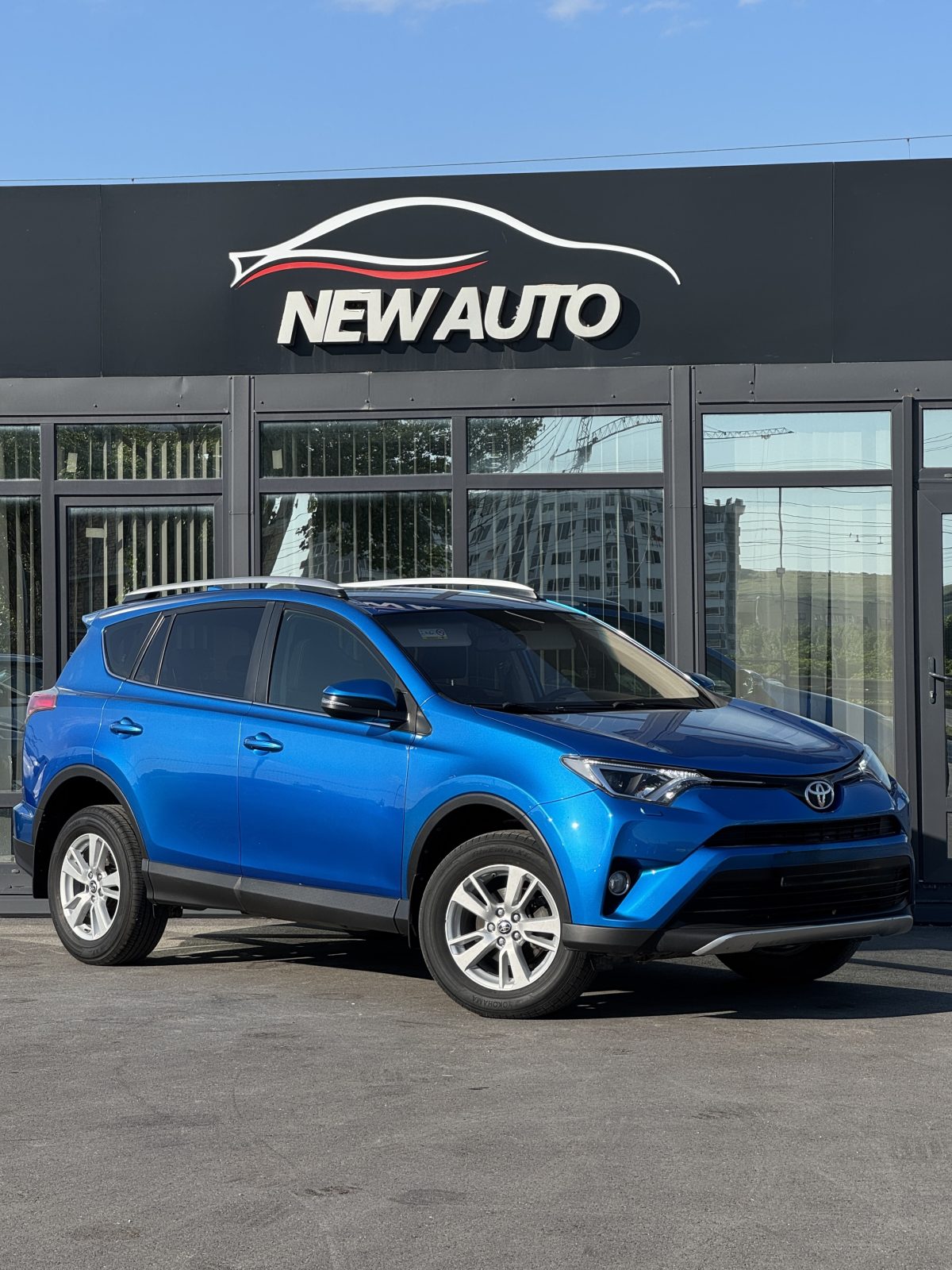 Toyota RAV4 2016 Style, Синий — купить в Симферополе, автосалон NEW AUTO